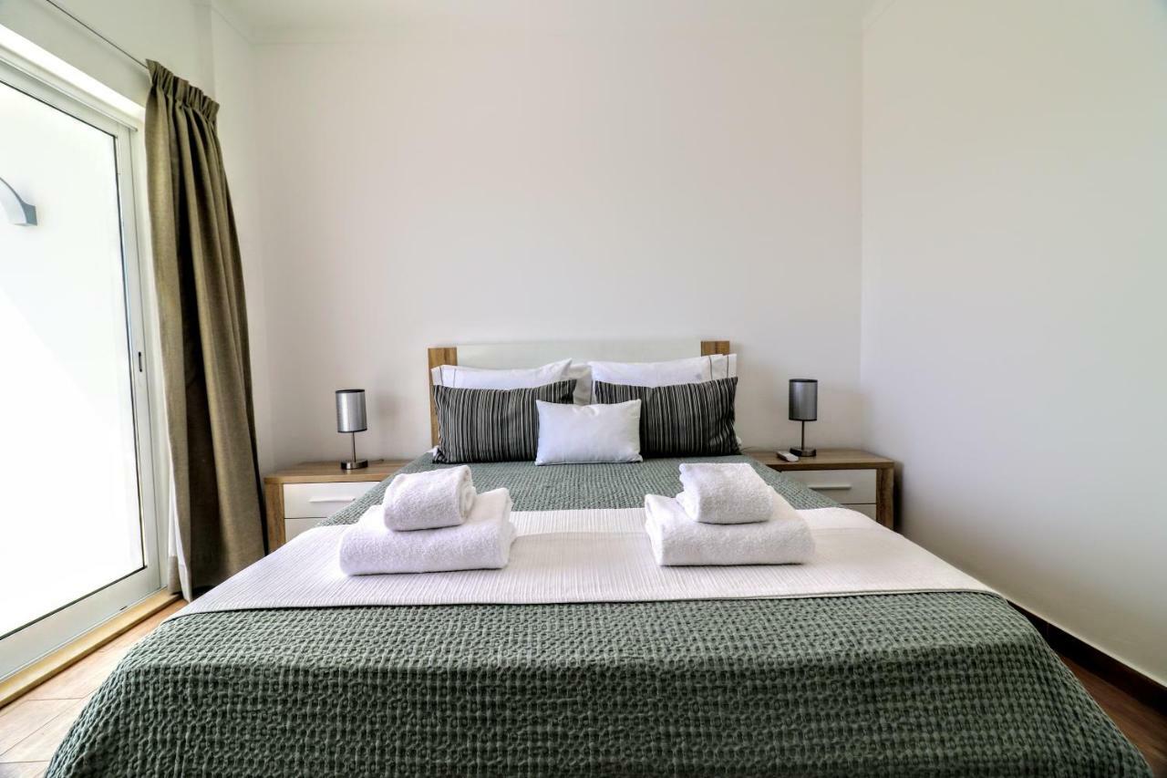 By The Sea - Sea View Torres Apartment Portimão Exterior photo